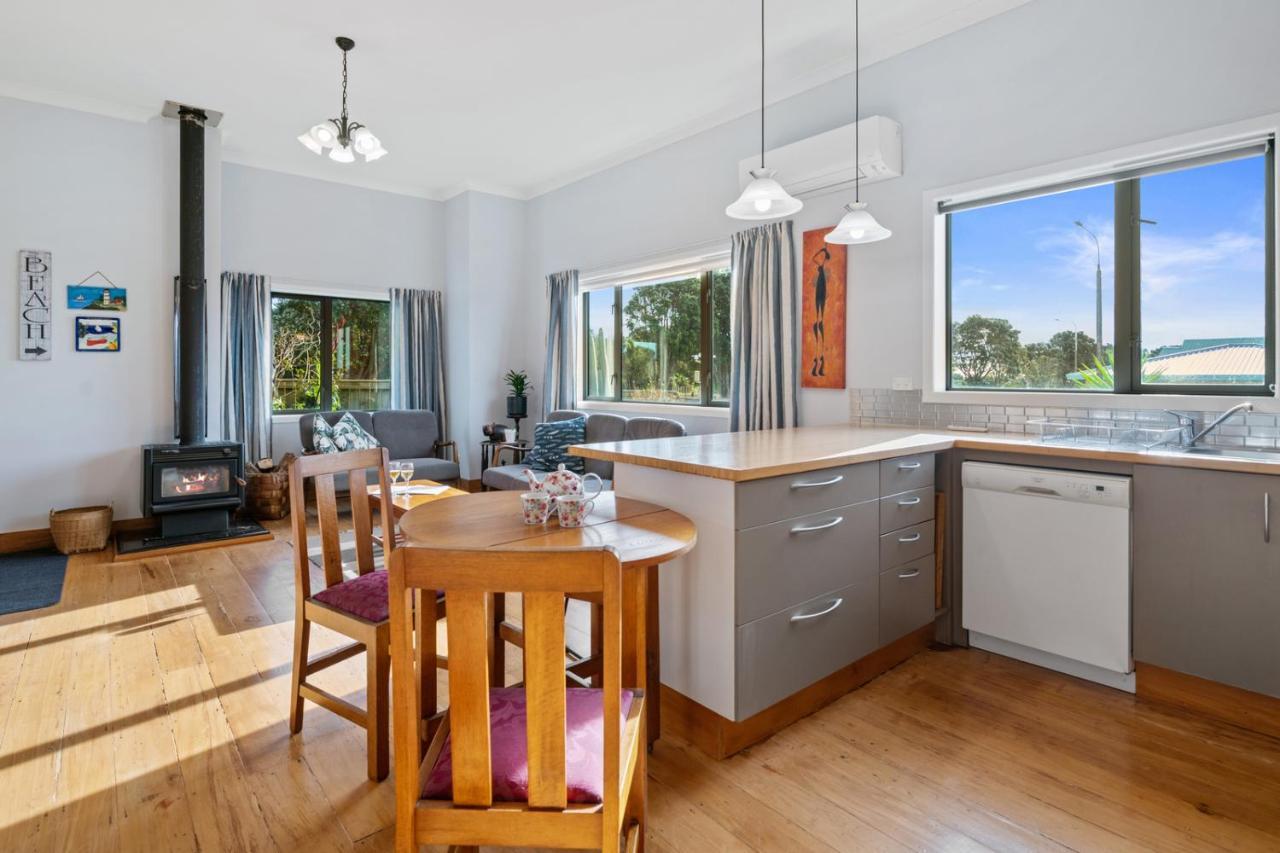 Ekhaya - New Plymouth Holiday Home Buitenkant foto