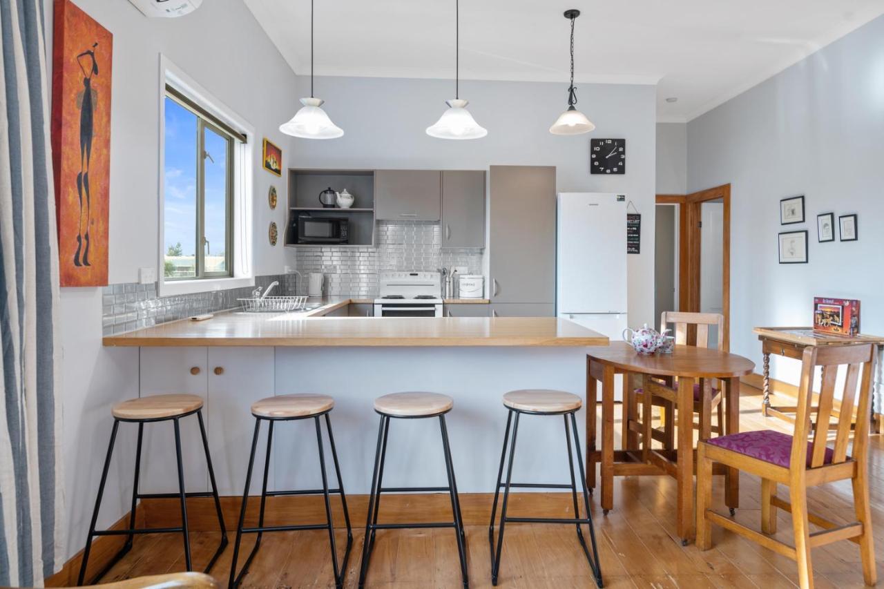 Ekhaya - New Plymouth Holiday Home Buitenkant foto